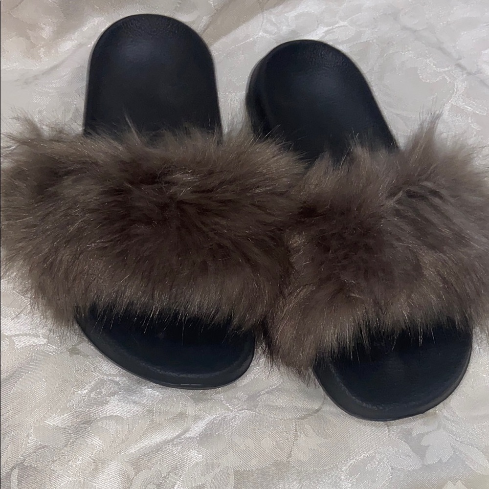 Faux Fur Brown Slide Sandals